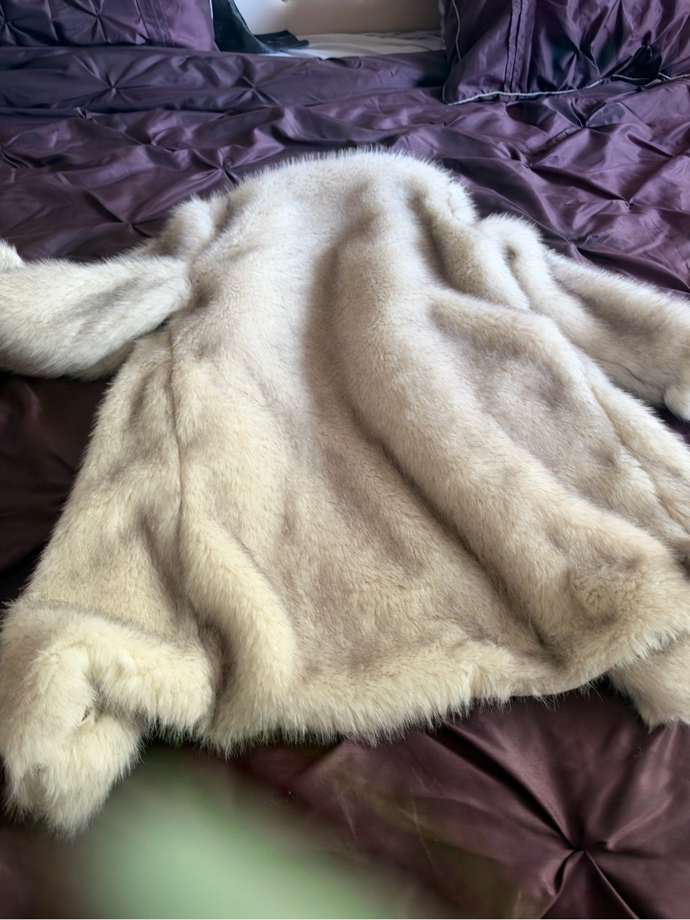 SHEIN Plush Faux Fur Jacket in Cream